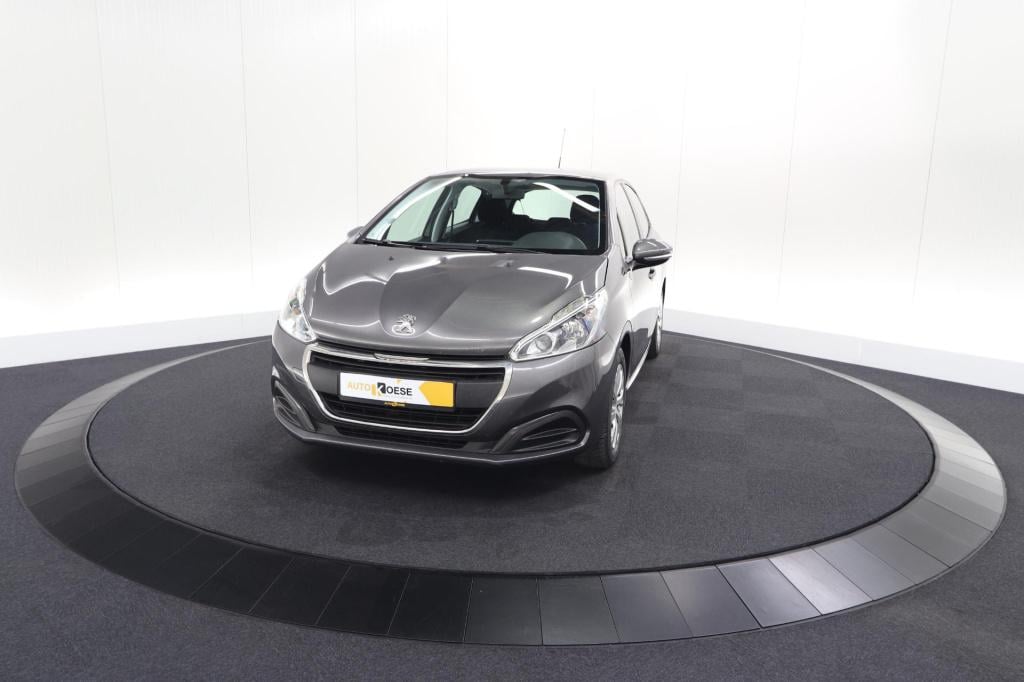 Peugeot 208 puretech 82 active | camera | apple carplay | airco