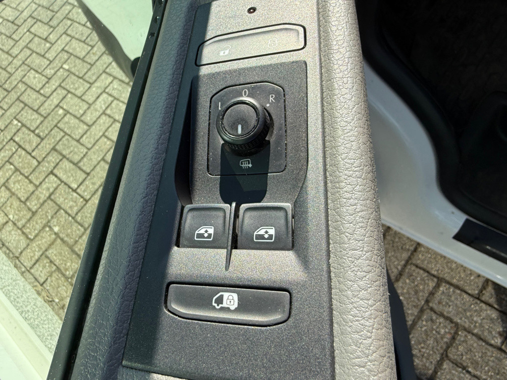 Volkswagen Transporter 2.0 tdi l1h1 32 2x schuifdeur 150 pk