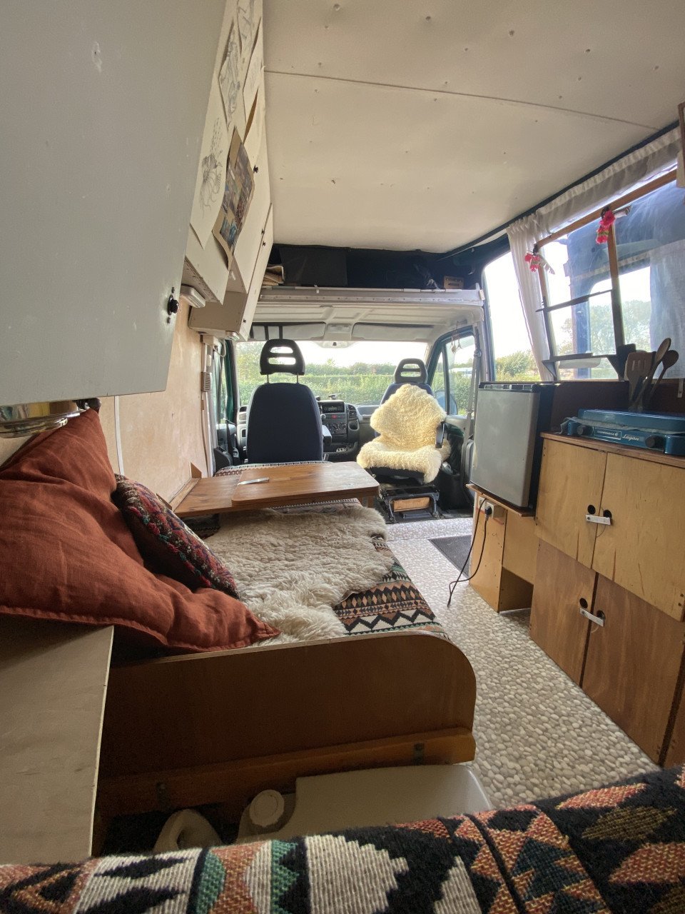 Kampeerbusje/camper te koop Peugeot Boxer off grid kamperen