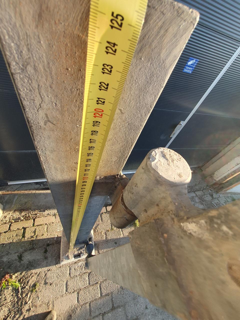 Degelijk stalen gegalvaniseerd hek, poort voor tuin of weide.