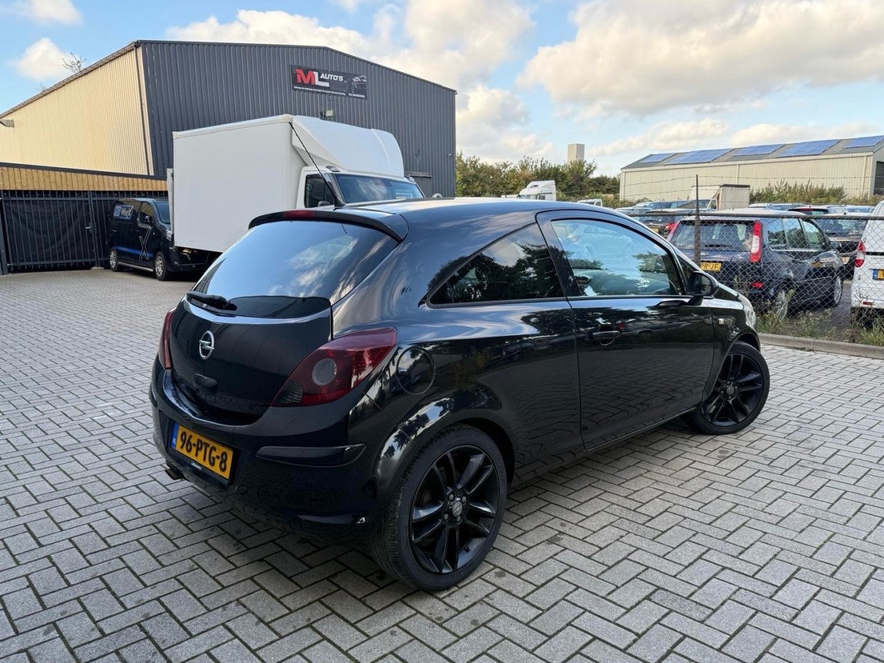 Opel Corsa 1.4-16V Color Edition Airco/Cruise