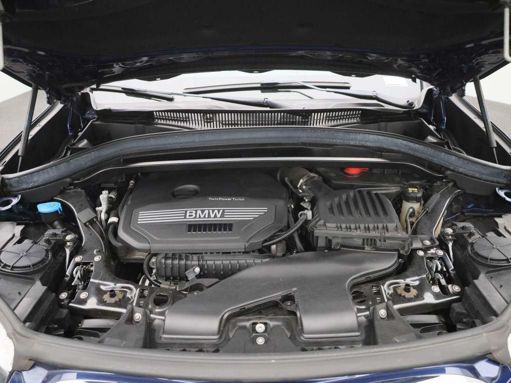 BMW X1 sdrive18i | automaat | navigatie | camera | climate control | blueto