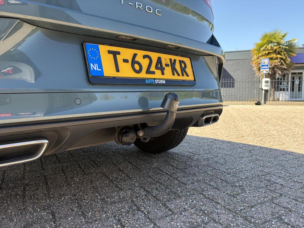 Volkswagen T-roc 1.5 tsi r-line |trekhaak | camera | adptieve cc | climate 
