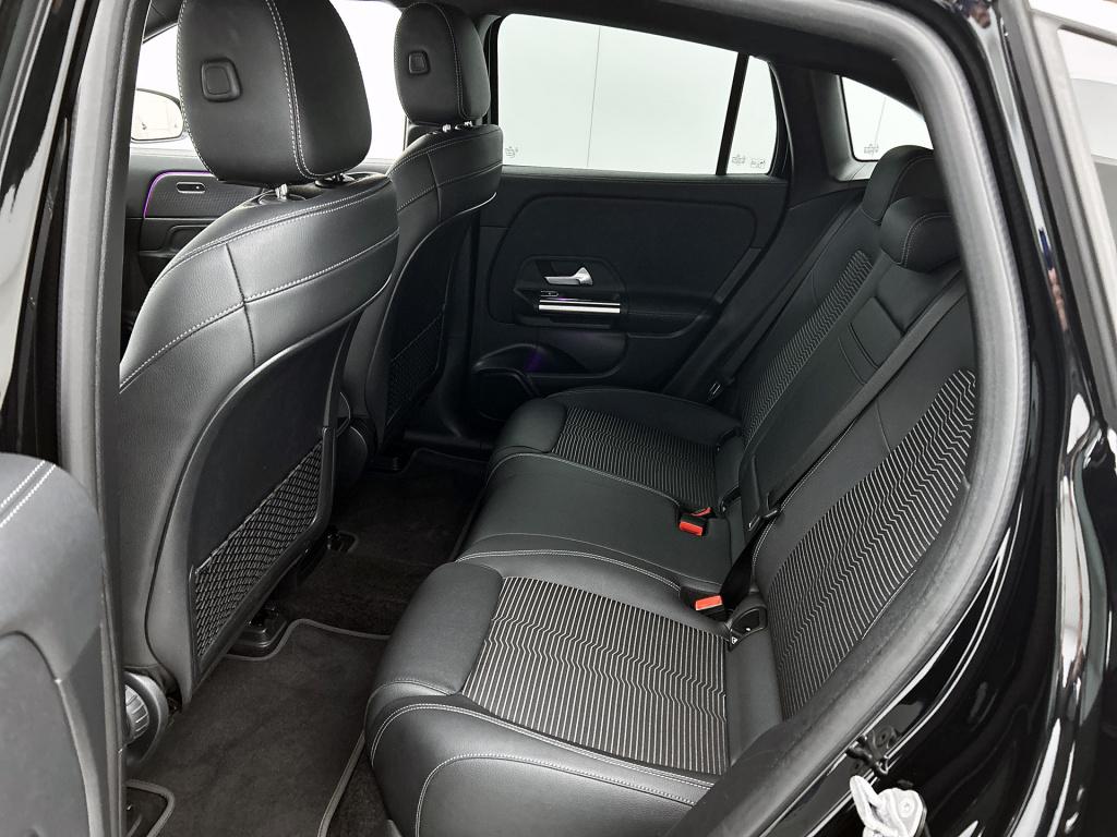 Mercedes-Benz Eqa 250 business solution luxury 67 kwh ledkoplampen | parkee