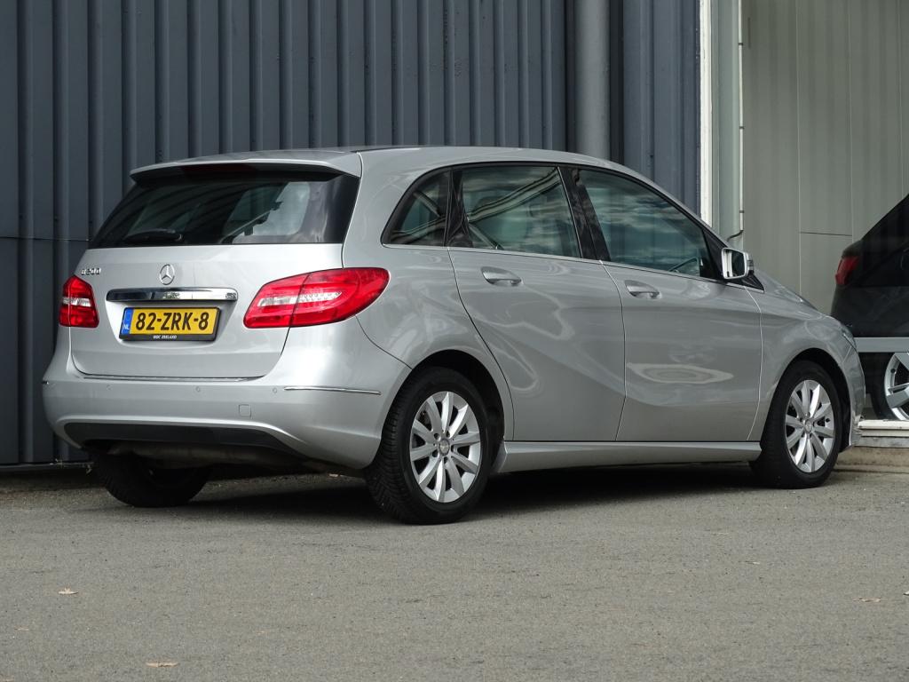 Mercedes-Benz B-Klasse 200 ambition automaat | leder | navi