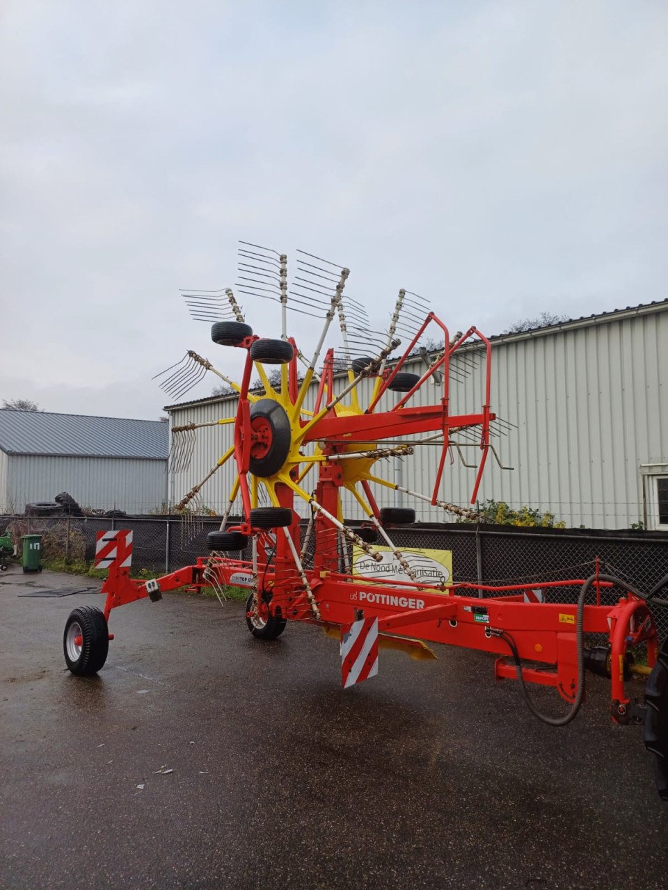 Pottinger Type:Top 881 A Bouwjaar:2012 Werkbreedte:8.80