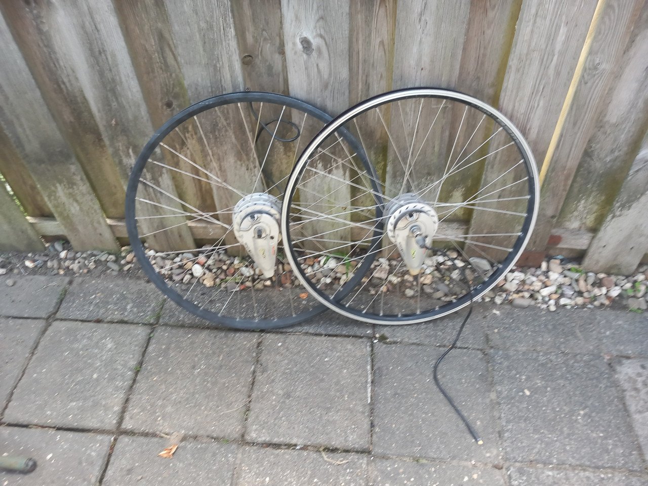 Elektrische wielen, accu , etc voor sparta 36 volt