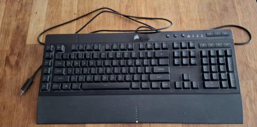 Corsair k55 rgb pro gaming toetsenbord