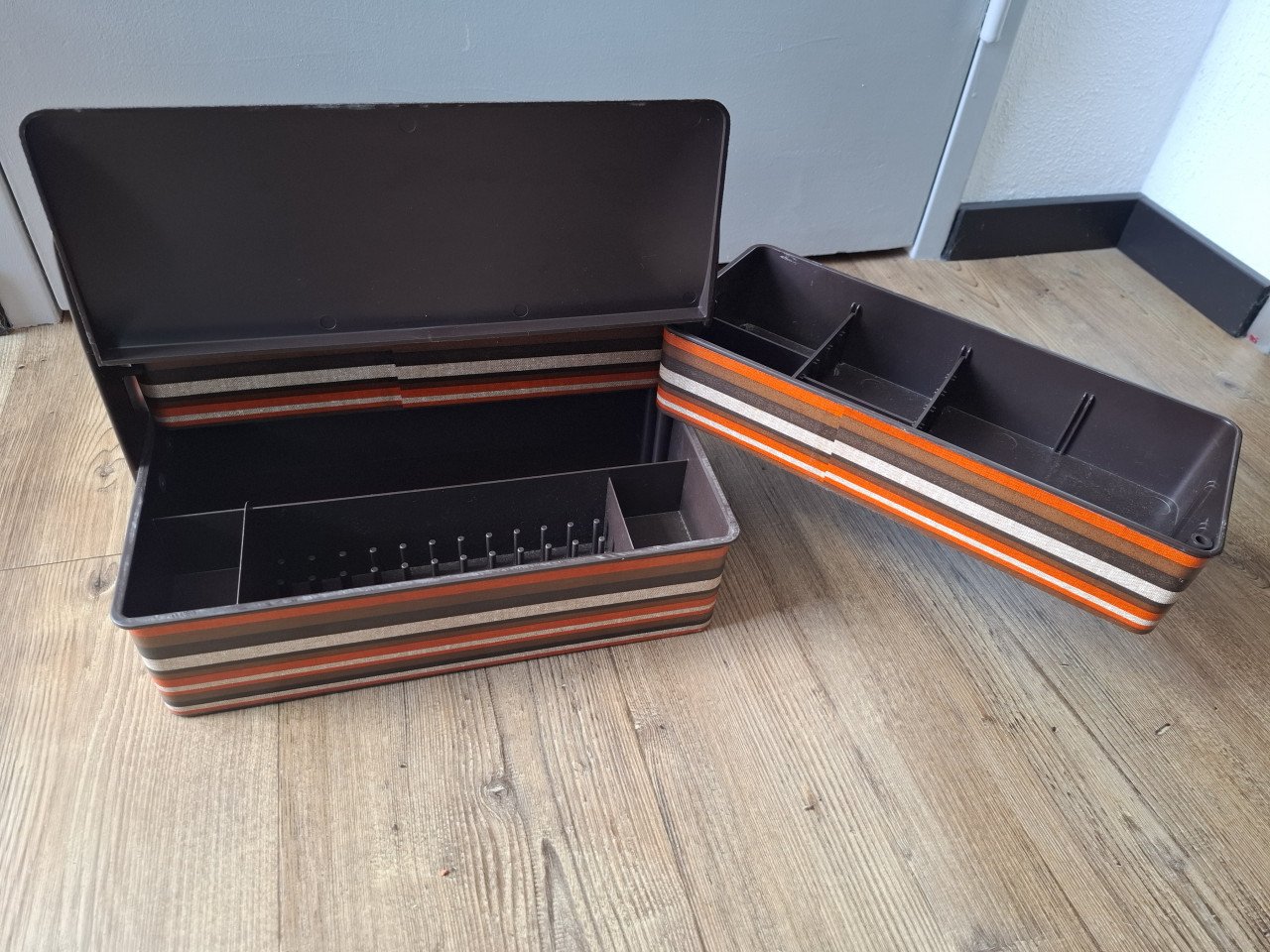 Vintage naaibox/opbergkist