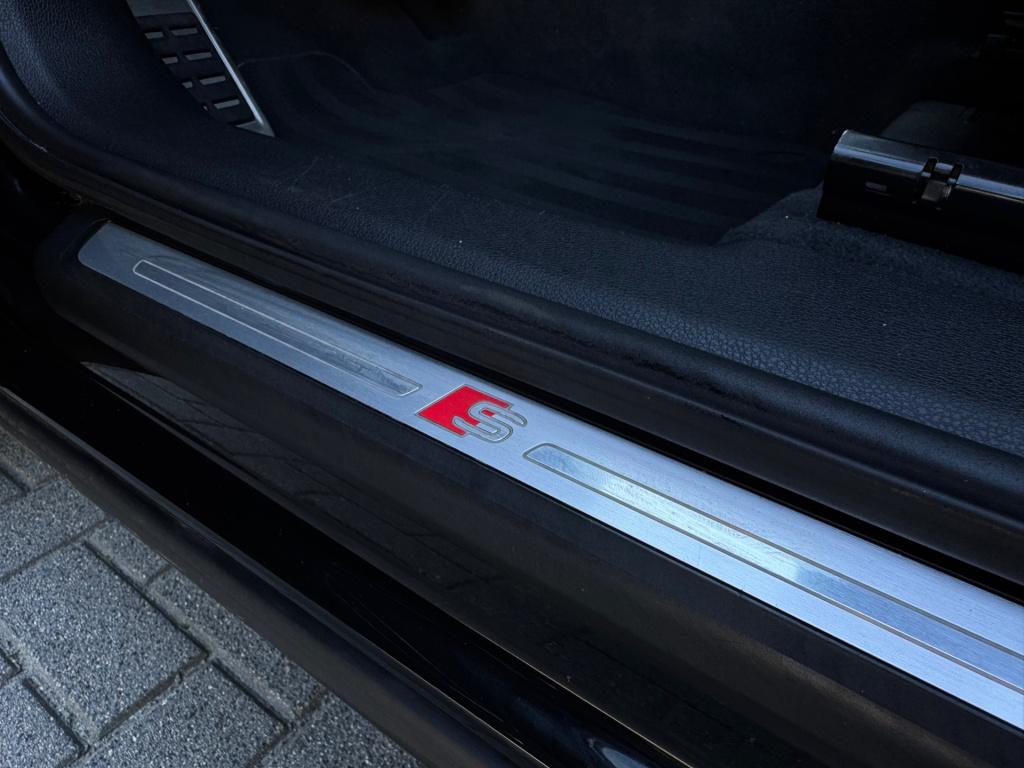 Audi Q3 sportback 35 tfsi s-line 3x * b&o * panoramadak * matrix led