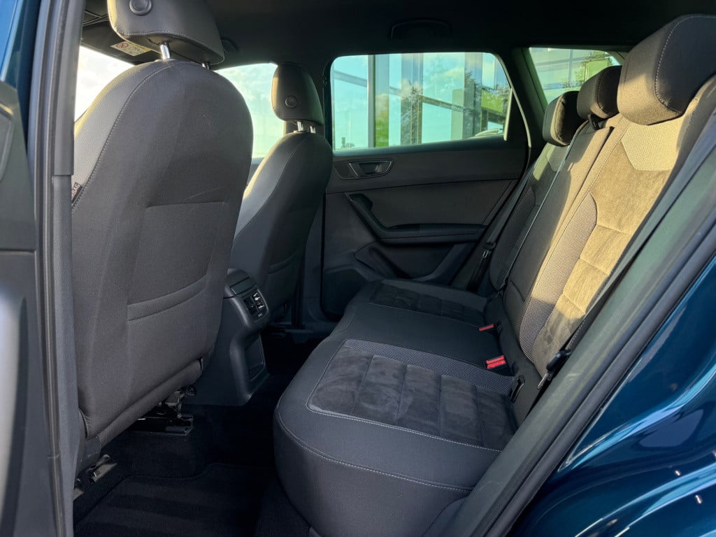 Seat Ateca 1.4 tsi xcellence * keyless * camera * pdc 2x * 18 inch