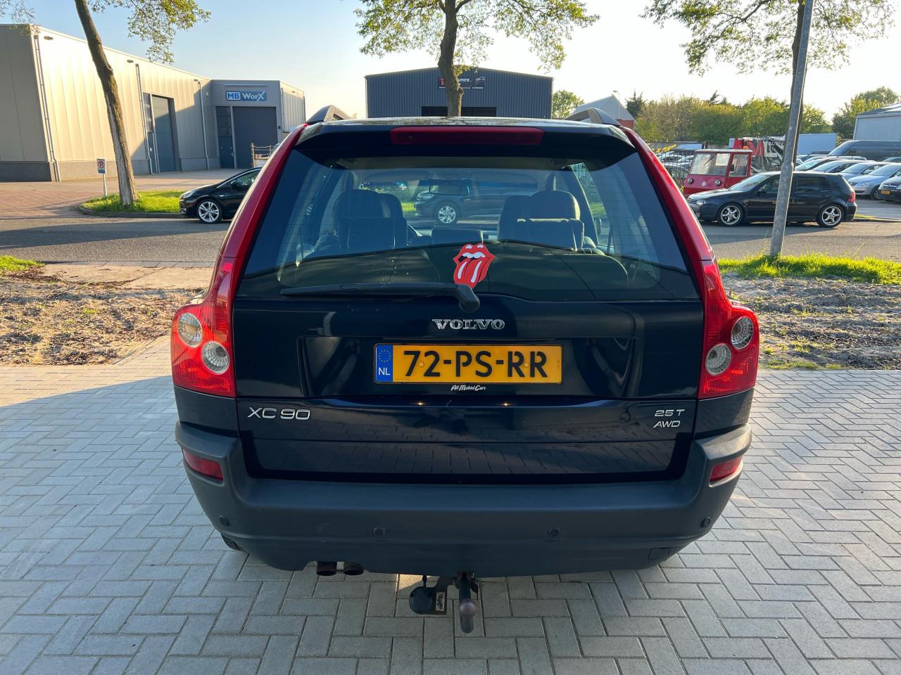 Volvo XC90 2.5T AWD 7 Zitter