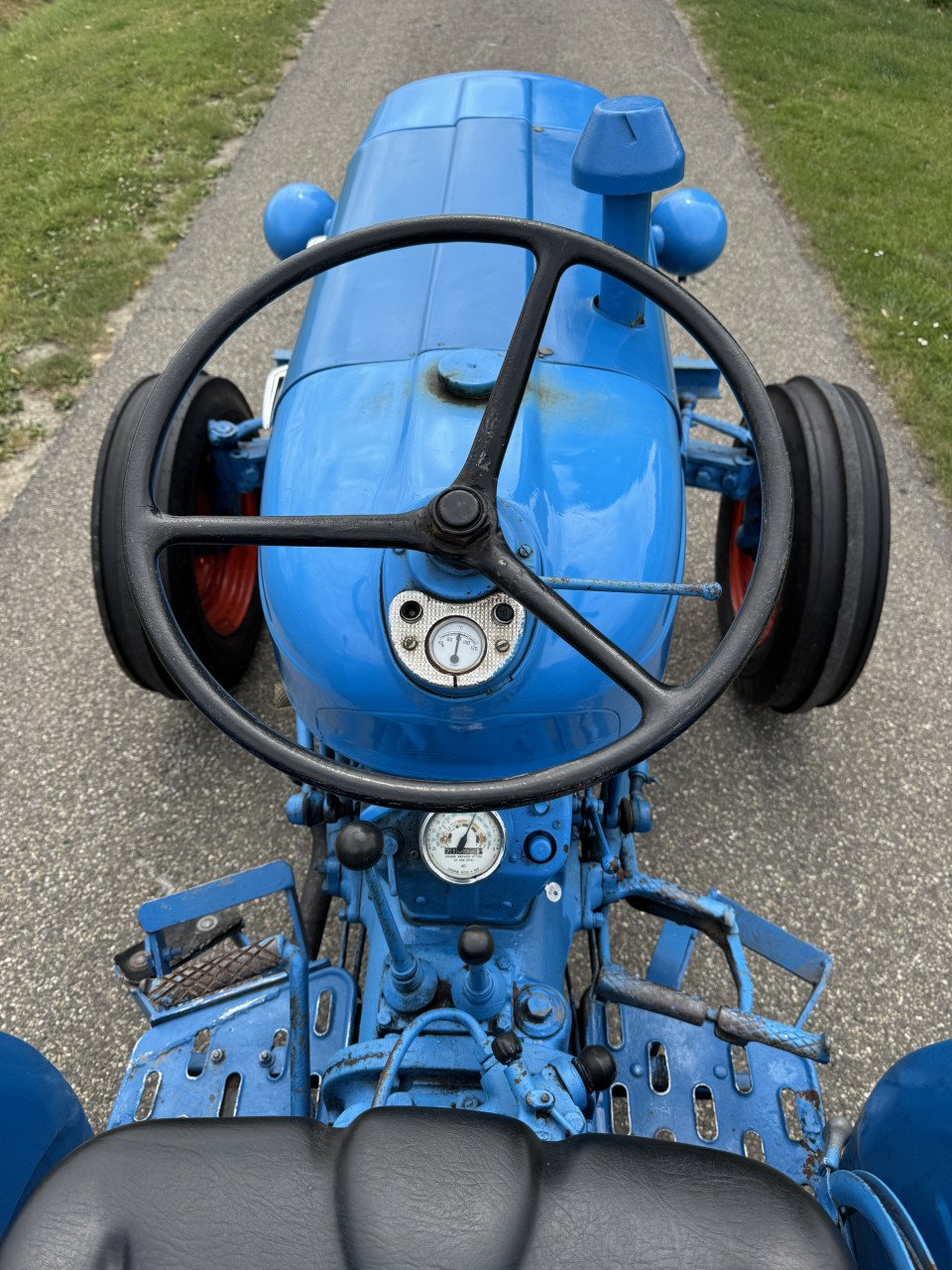 Ford super dexta