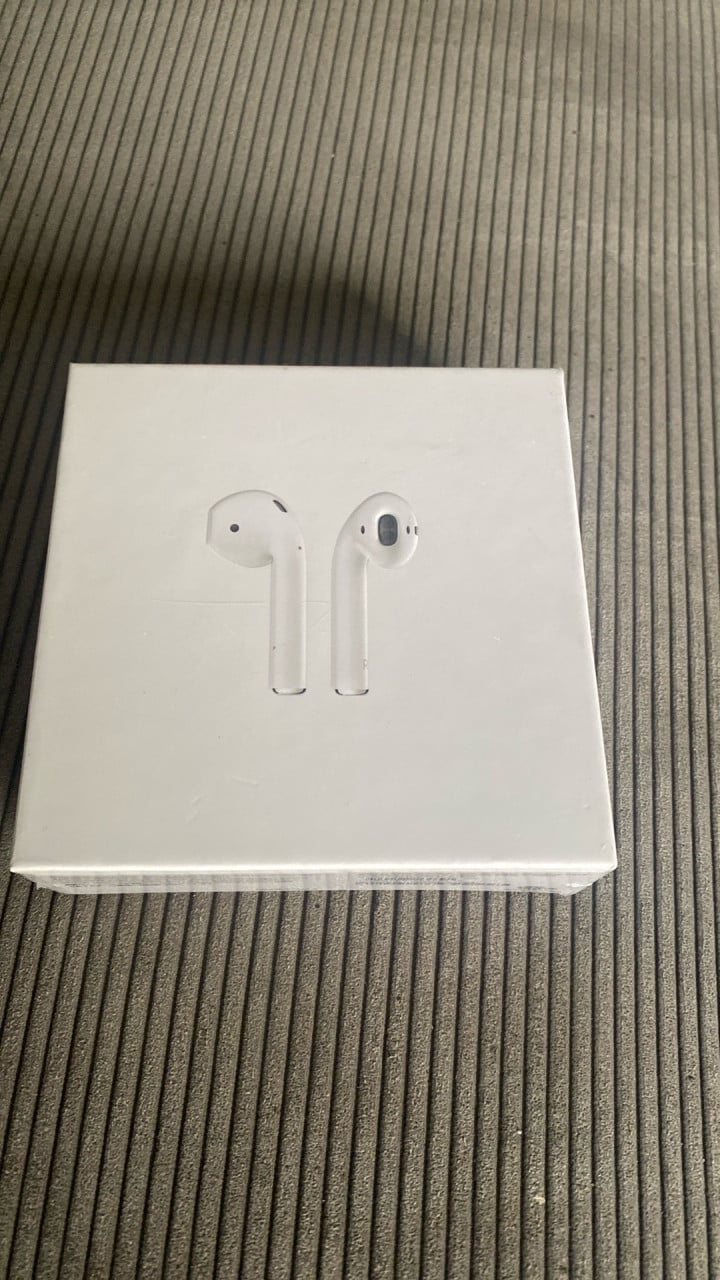 Apple airpods generatie 2 nieuw geseald