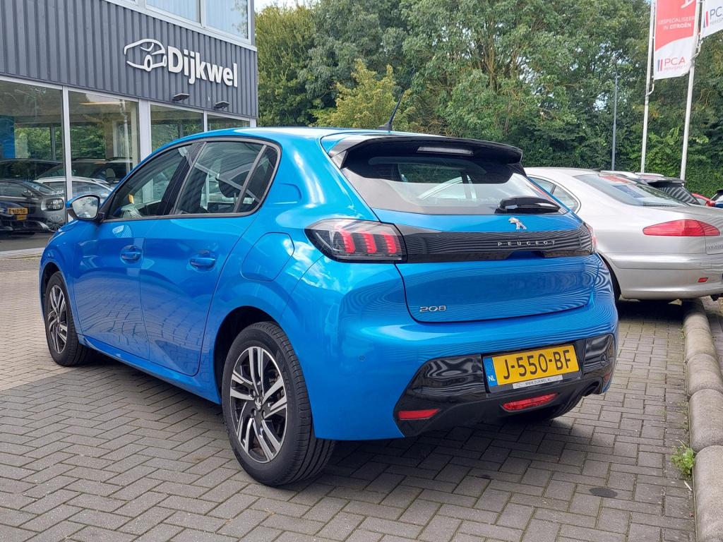 Peugeot 208 1.2 pt 100 allure clima/navi/lmv