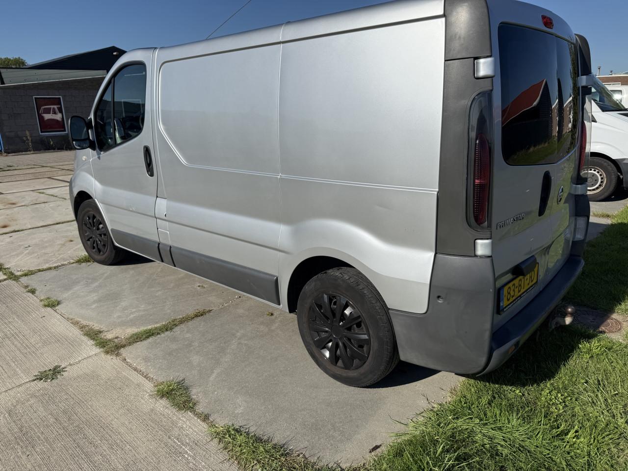 Nissan primastar