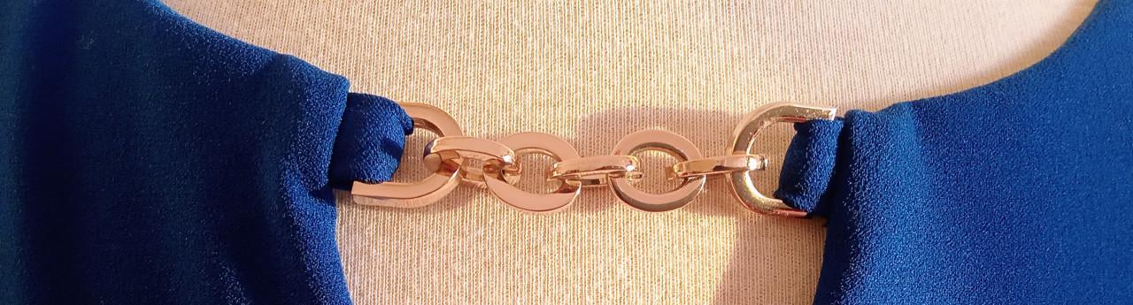 Prachtige koningsblauwe jurk van het bekende merk Joseph Ribkoff.