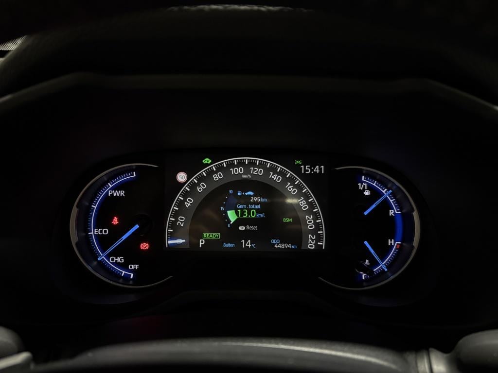 Toyota Rav4 2.5 hybrid awd exec.