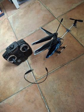 Op afstand bestuurbare helikopter