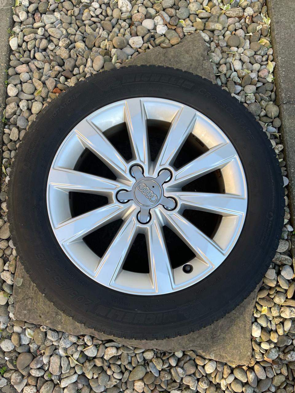 Audi A3 Velgenset originele 16 inch + Michelin CrossClimate (All-Season)