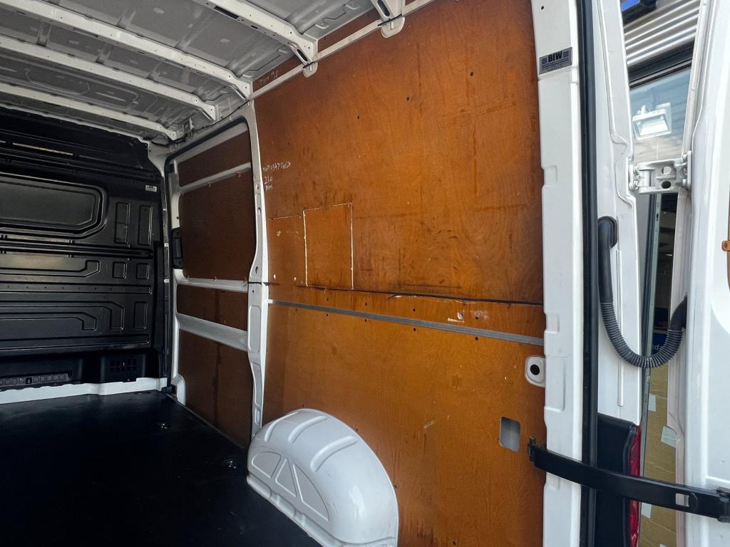 Volkswagen Crafter 35 2.0 tdi l3h3 comfortline
