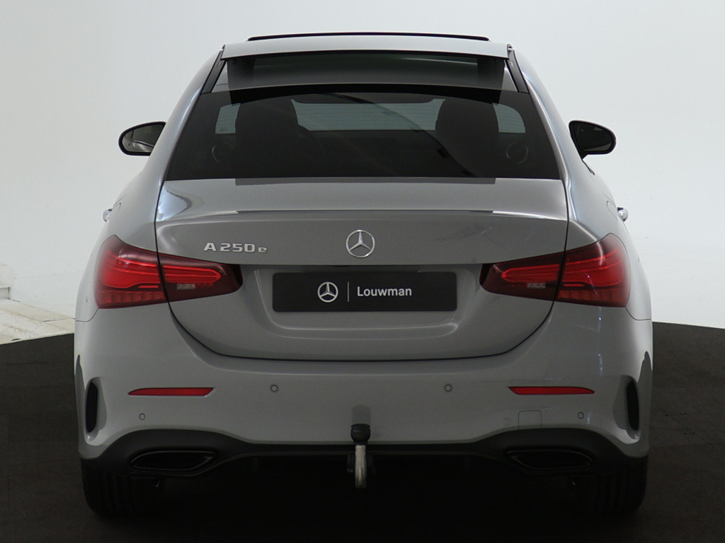Mercedes-Benz A-Klasse 250 e business solution amg | trekhaak | amg line pl