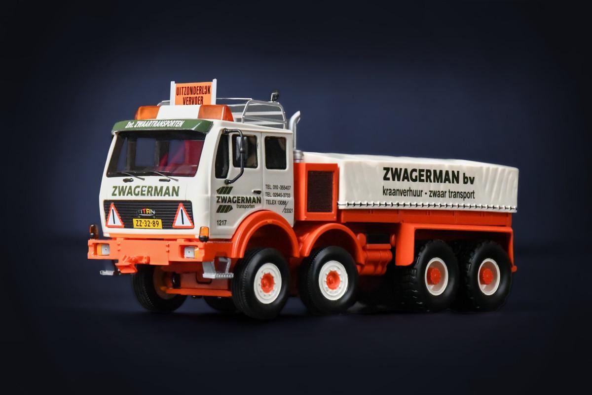 Titan 8x4 zwaar transport truck C Zwagerman nieuw in OVP