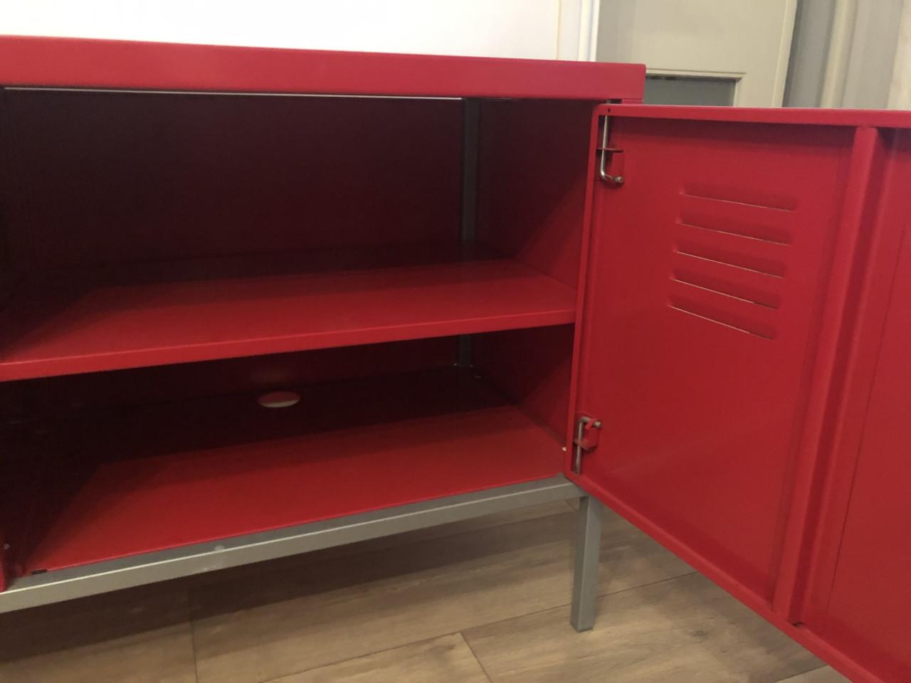 Ikea kastje 2 deurs rood