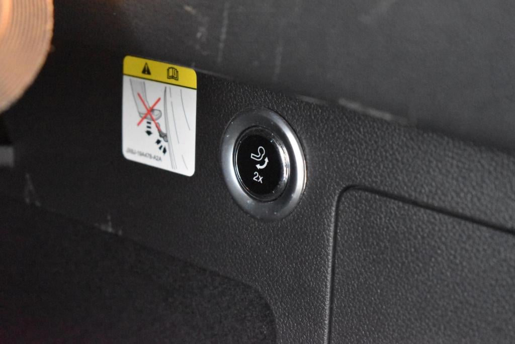 Ford Kuga 1.5 ecoboost vignale | automaat | elektrisch wegklapbare trekhaak