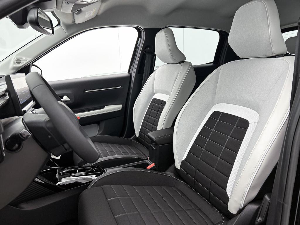 Citroen C3 hybrid 110pk automaat max | rijklaar | climate control | camera 