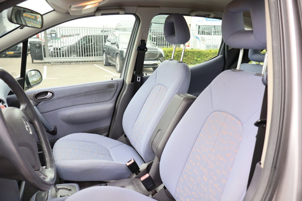 Mercedes-Benz A-Klasse 160 elegance i automaat i meeneemprijs i lage km sta