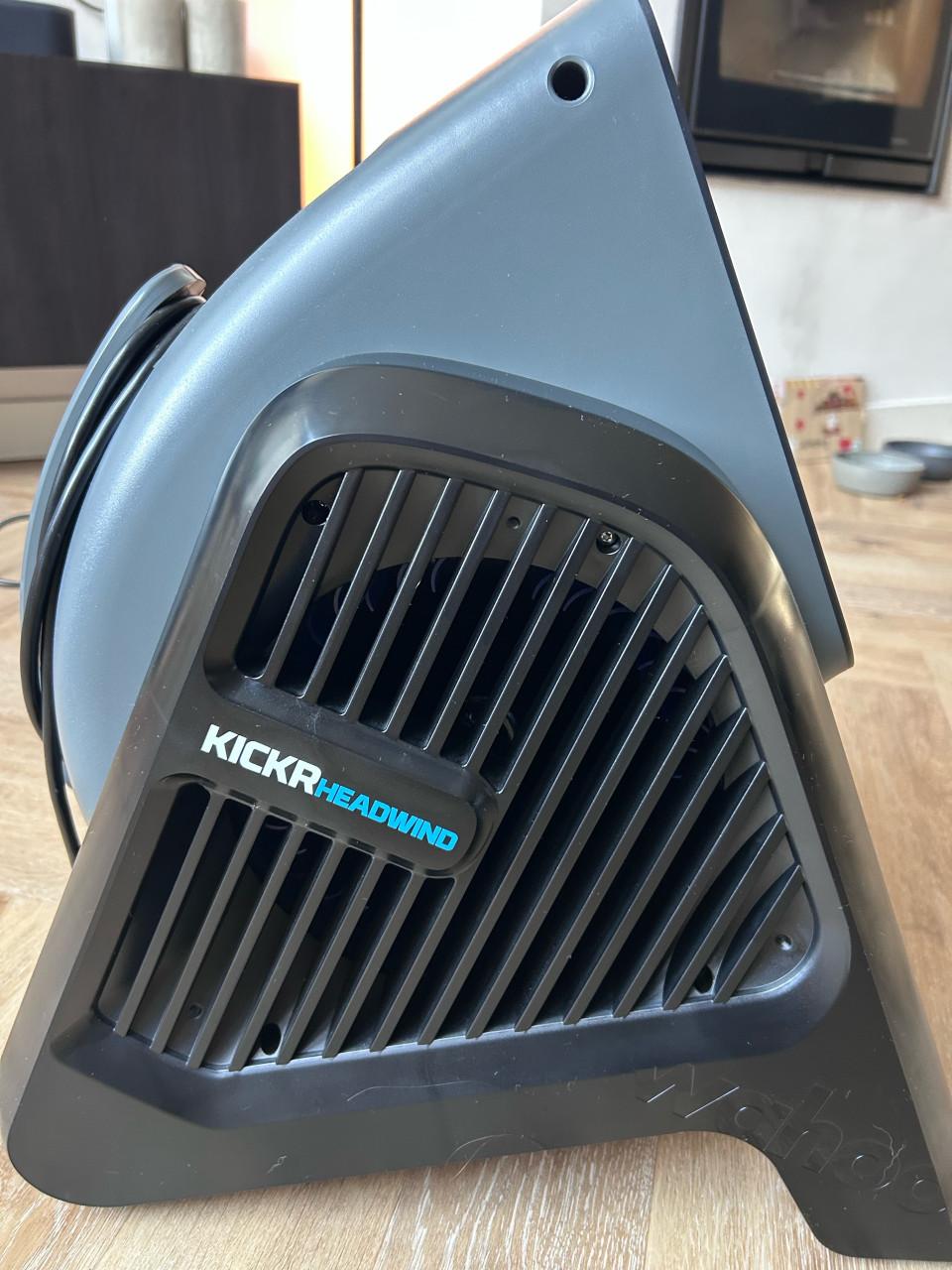 Complete indoor fietstraining set – Tacx Flux S + Wahoo KICKR HEADWIND