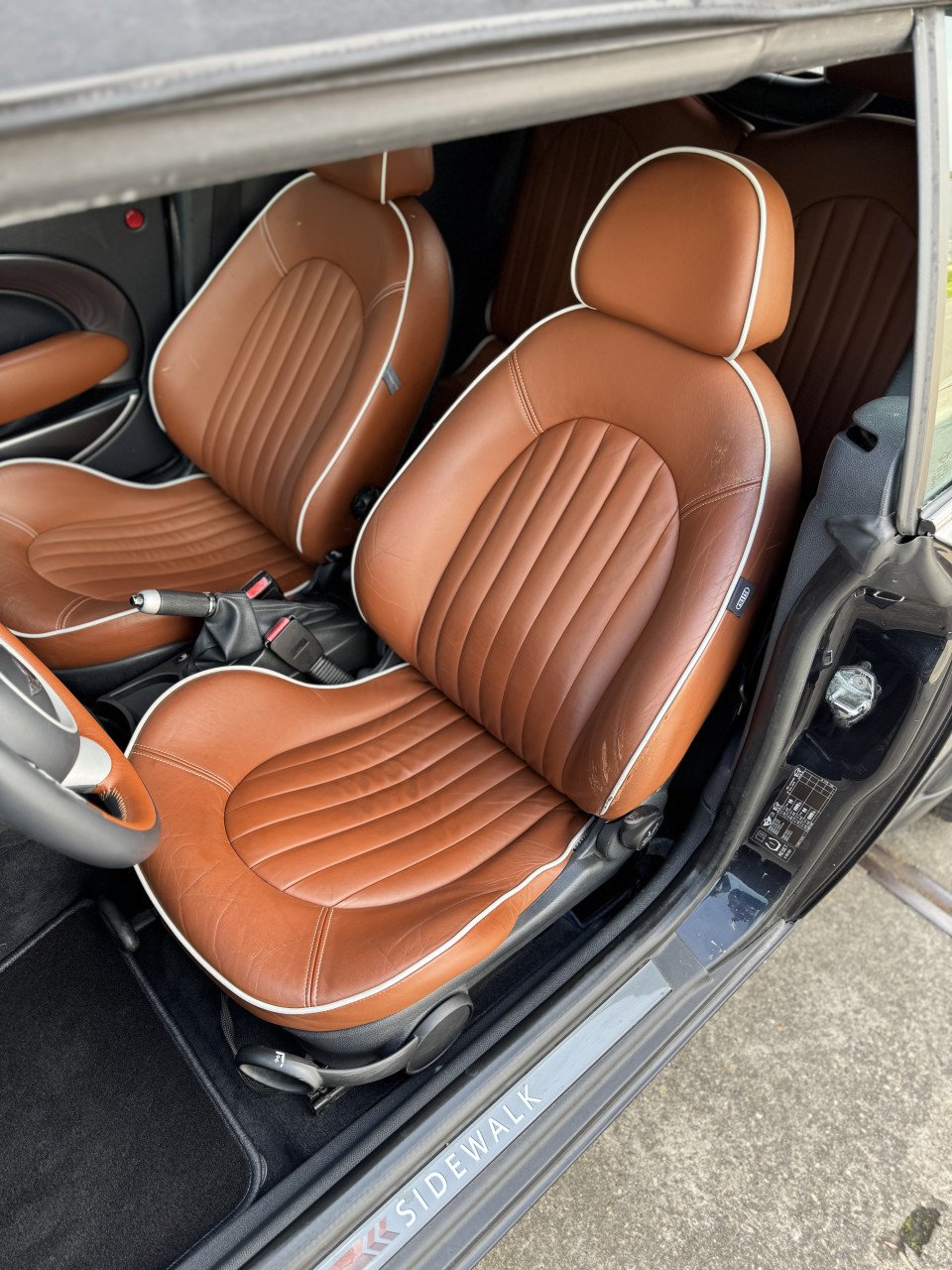 Mini Cooper Cabriolet 1.6 Sidewalk 144DKM 2007