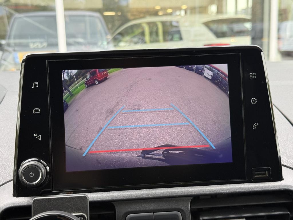 Peugeot Partner 1.5 bluehdi premium | trekhaak | navi | carplay | camera | 