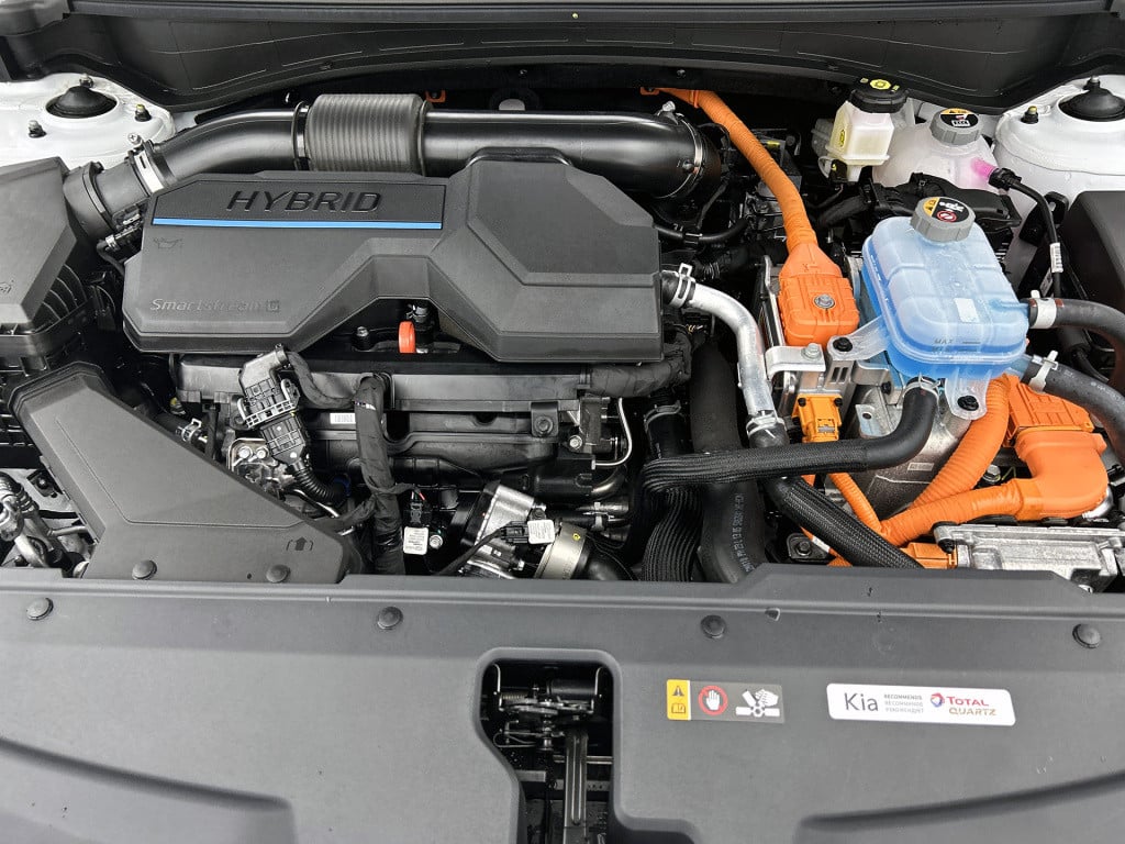 Kia Sportage 1.6 t-gdi plug-in hybrid awd dynamicline | sidebars | lichtmet