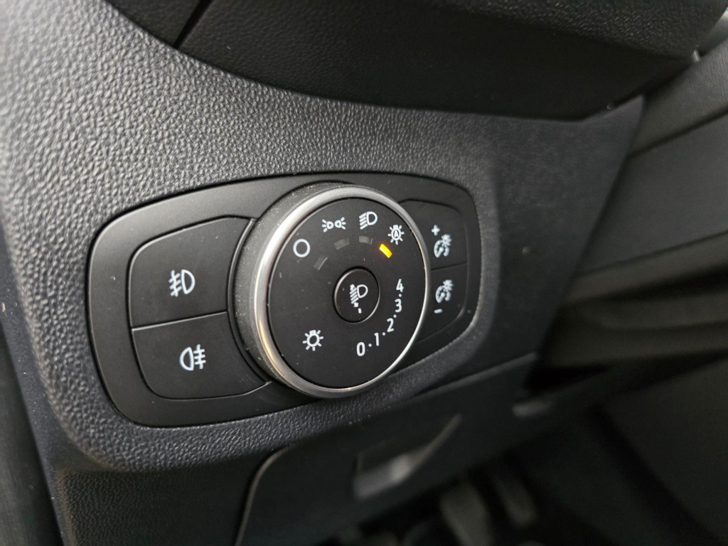Ford Fiesta occasion 1.0 ecoboost titanium (luxe uitvoering) met carplay en
