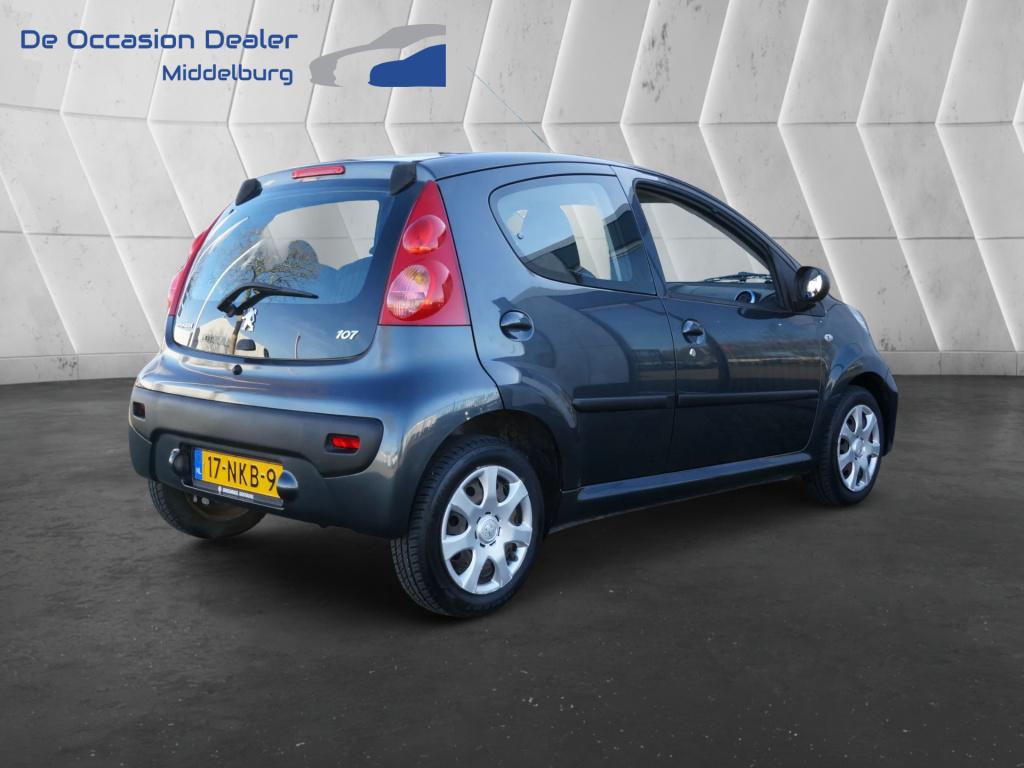 Peugeot 107 1.0-12v urban move rijklaar incl garantie