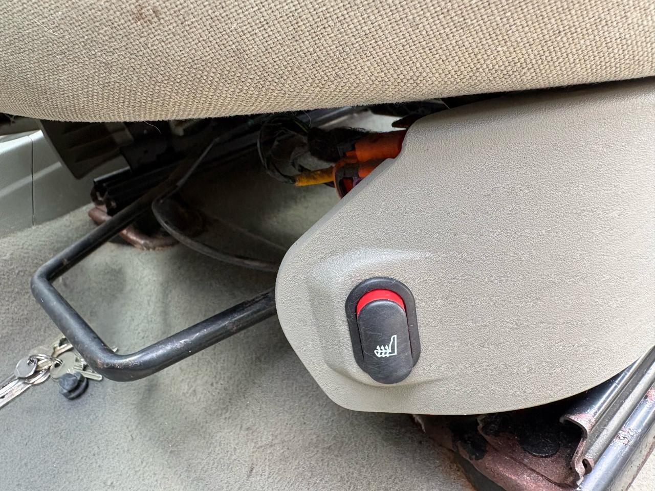 FORD KA 1.2 benzine / 89 DKM / AIRCO / STOELVERW / NWE APK !