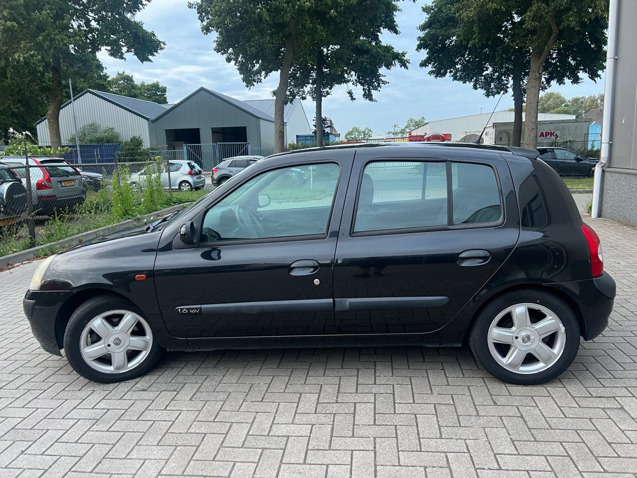 Renault Clio 1.6-16V Dynamique Jaar Apk