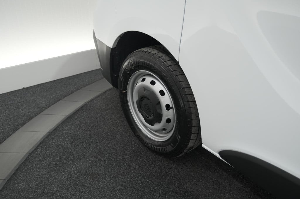 Renault Trafic 2.0 blue dci 130 t29 l2h1 advance dc | 6 zitplaatsen | camer