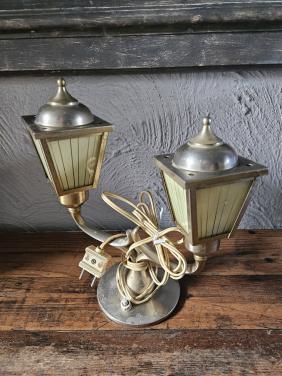 Antieke jaren 60 lantaarn tafellamp puntgaaf item