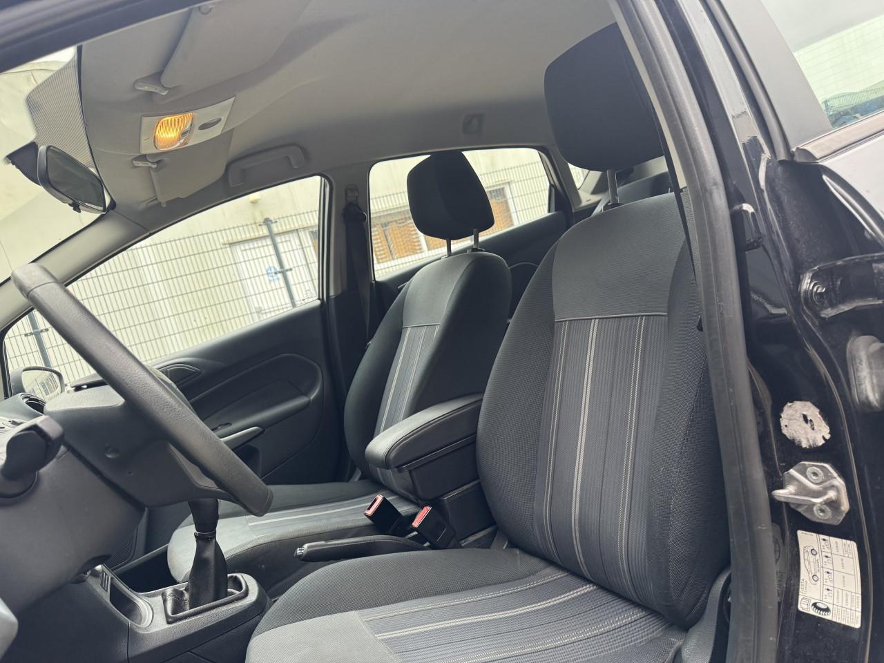 Ford Fiesta 1.25 44KW Ghia 5DRS 2009  Airco Apk  Nap