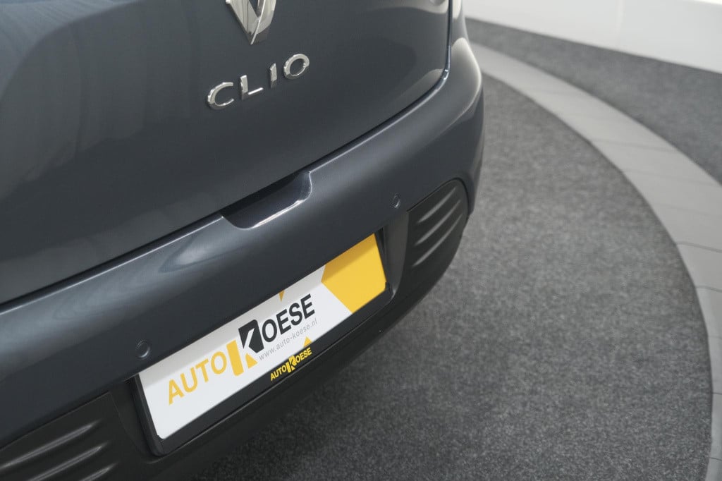 Renault Clio tce 90 limited | navigatie | parkeersensoren | cruise control 