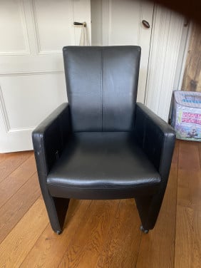 Eetkamerstoelen
