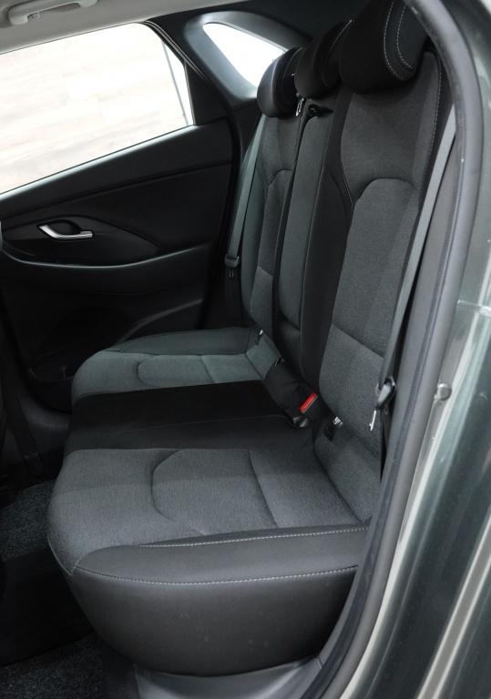 Hyundai I 30 1.0 t-gdi mhev | camera | cruise | carplay | pdc |