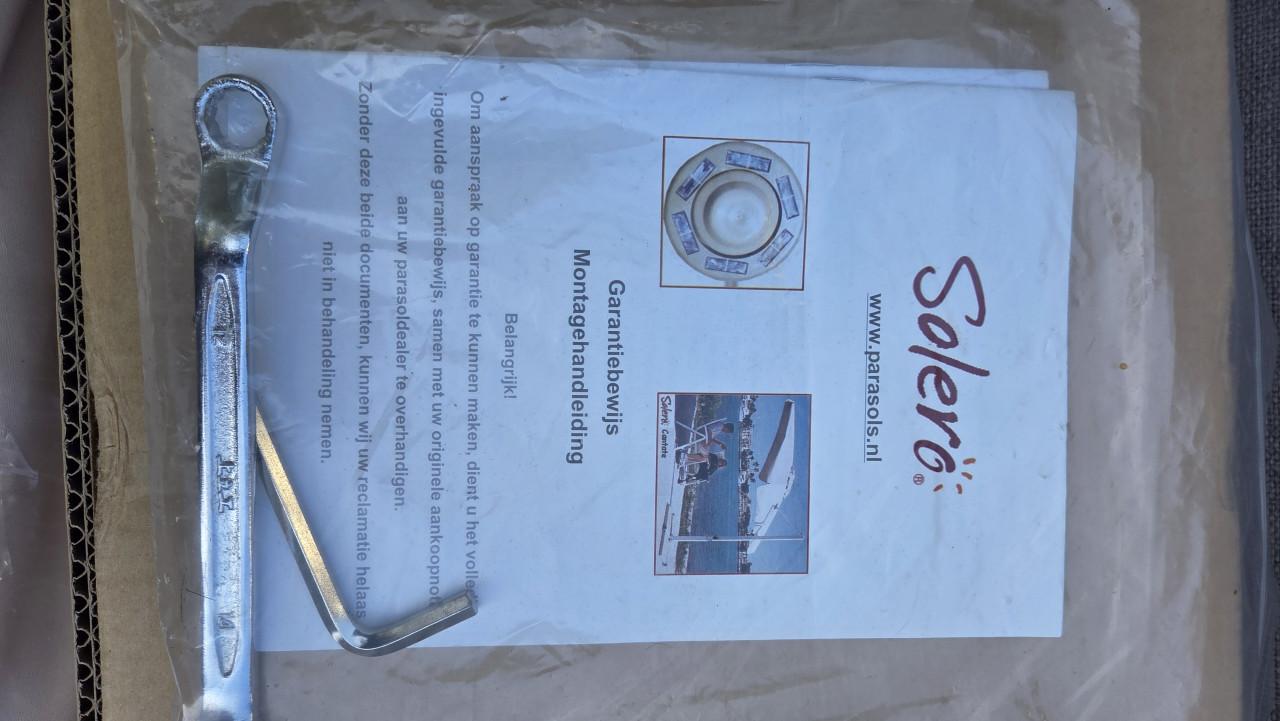 Solero Cantate Zweefparasol Antiek Beige met Verlichting