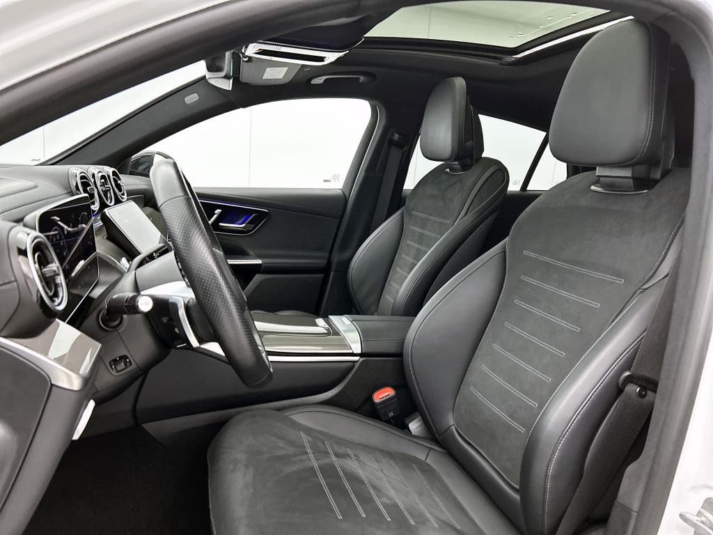 Mercedes-Benz Glc coupé 300 e 4matic amg | trekhaak | panoramadak | alarm |