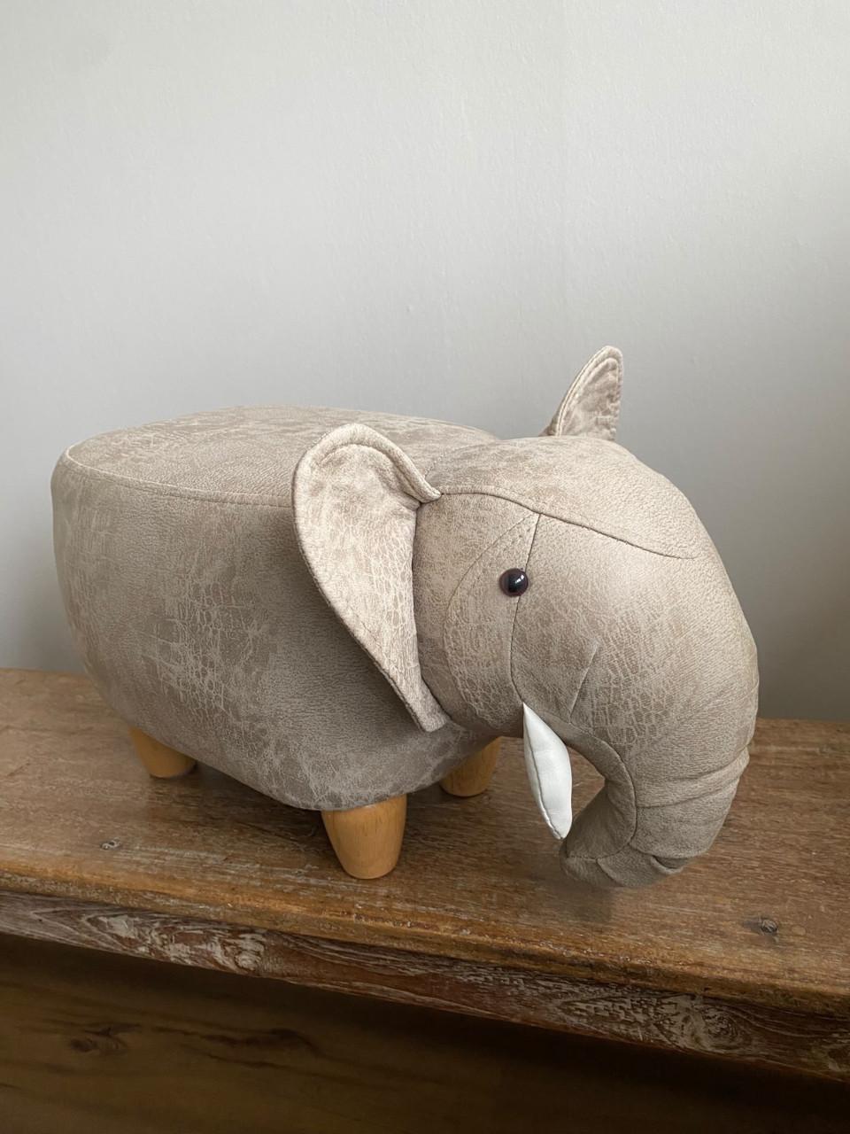 Olifant poef / voetenbankje
