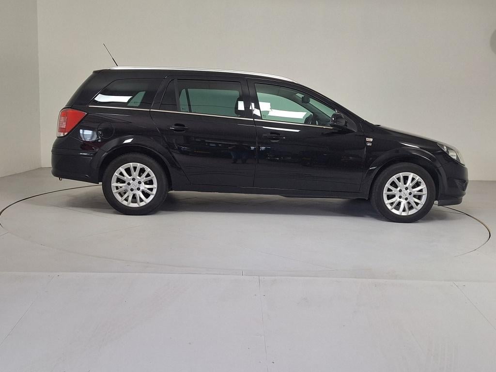 Opel Astra wagon 1.6 111 year edition | trekhaak | airco
