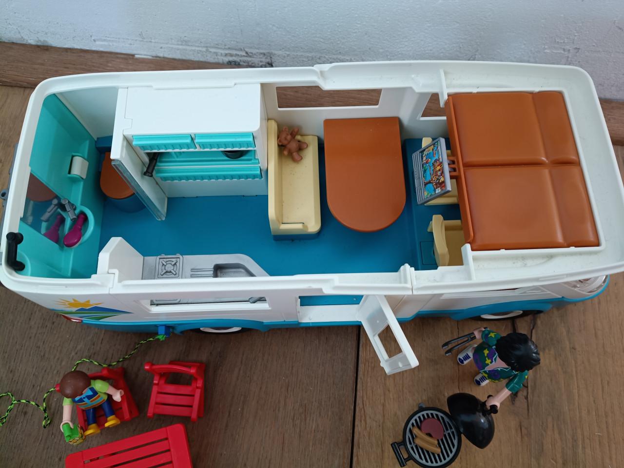 Playmobil camper